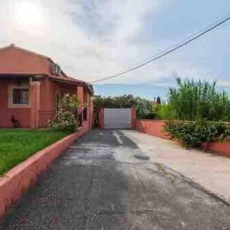 Sofis Private House With Big Garden Apartment Alykes Potamou ภายนอก รูปภาพ