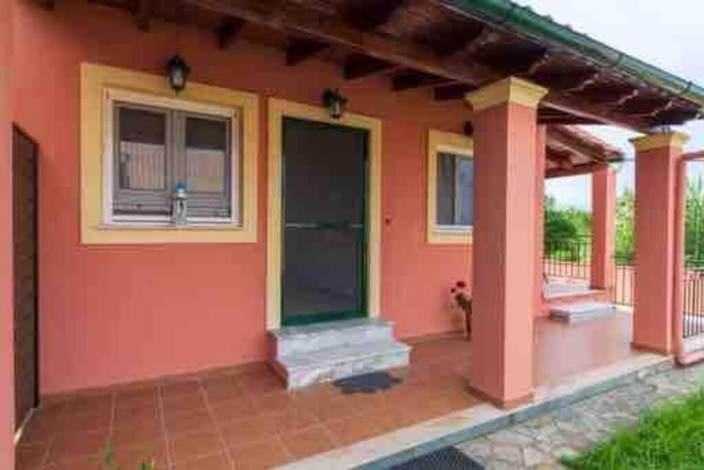 Sofis Private House With Big Garden Apartment Alykes Potamou ภายนอก รูปภาพ